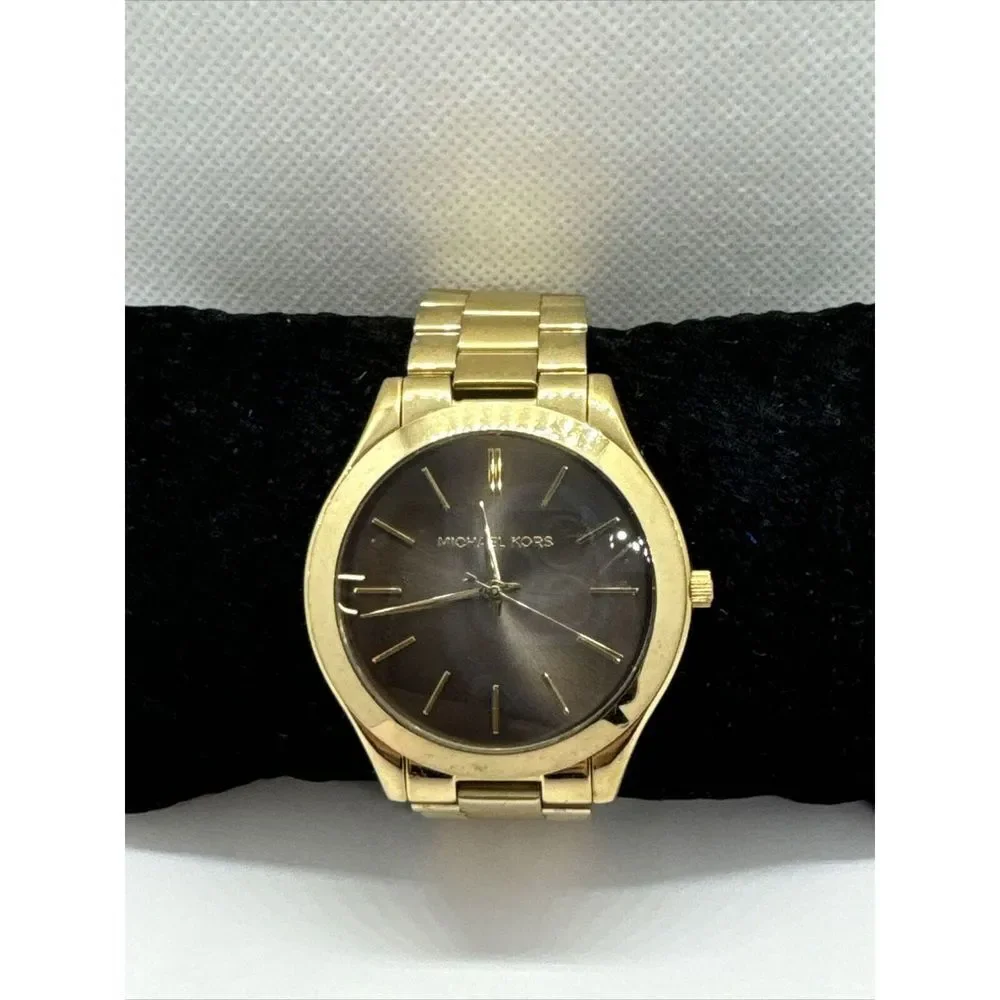Michael Kors MK3381 Unisex Gold Stainless Steel Analog Dial Quartz Watch JNA442